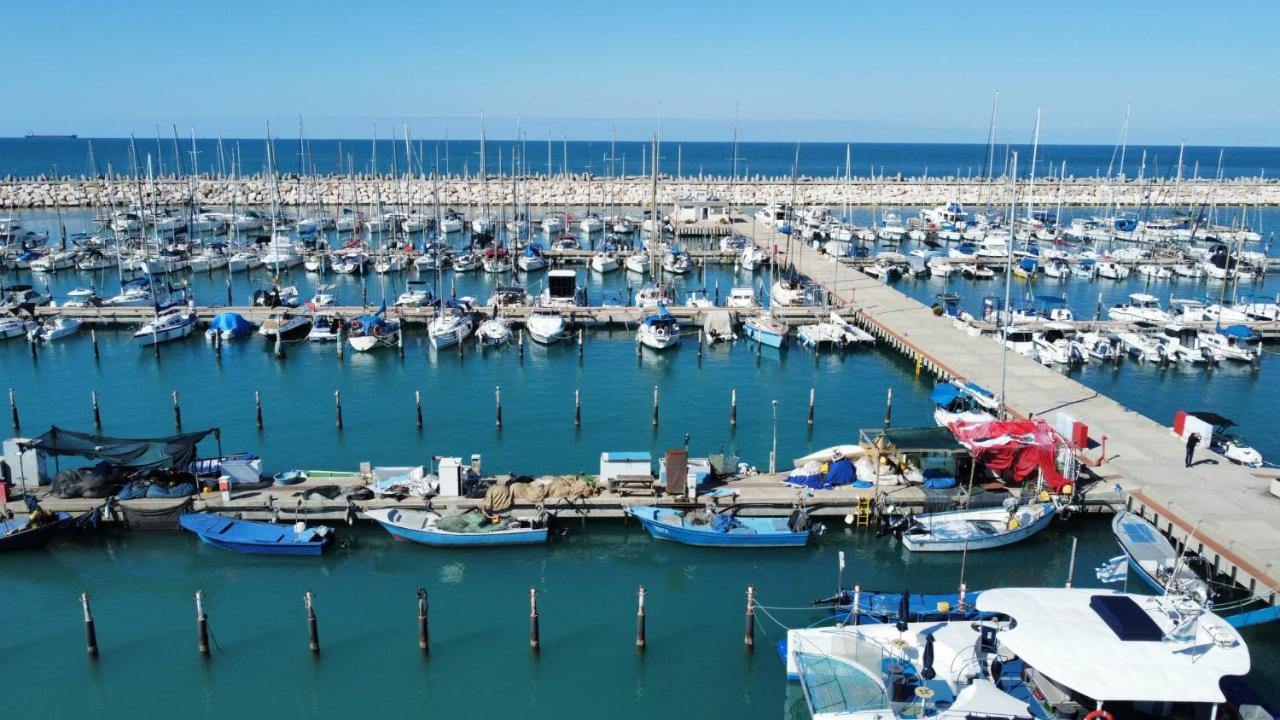 סוויטה מול הים Lägenhet Ashkelon Exteriör bild