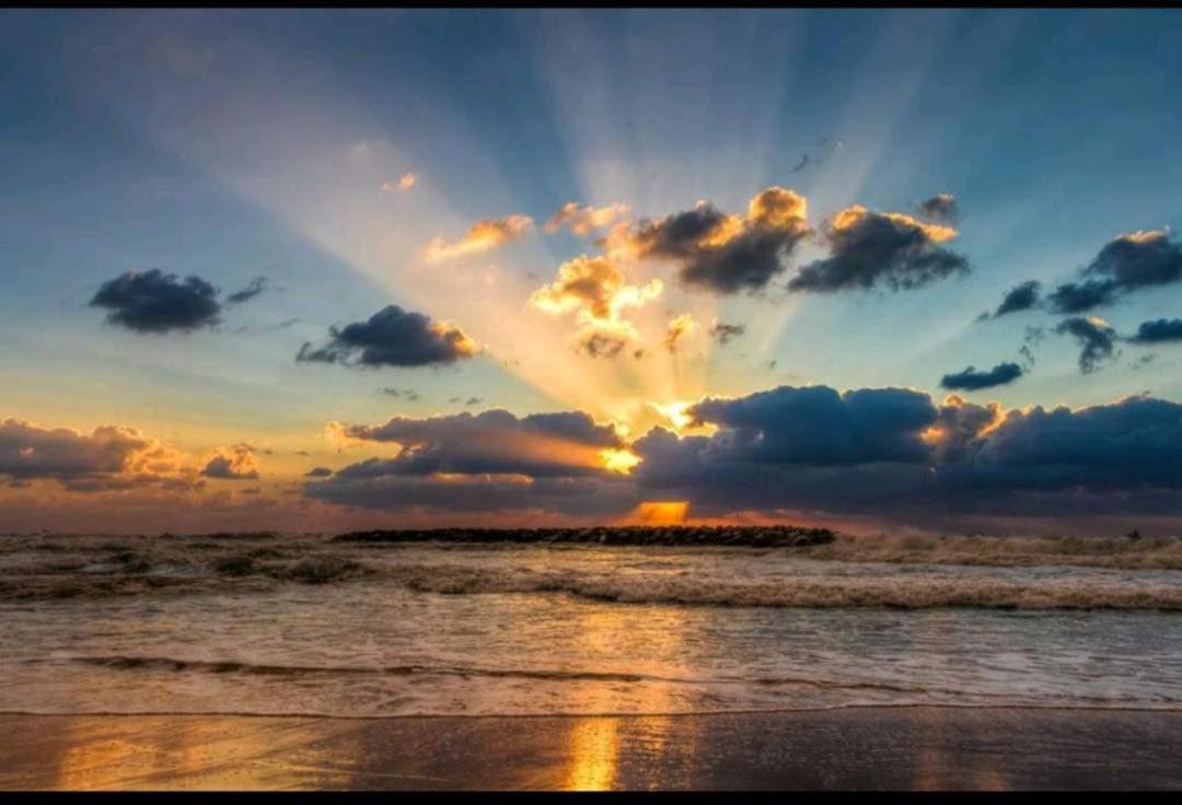 סוויטה מול הים Lägenhet Ashkelon Exteriör bild